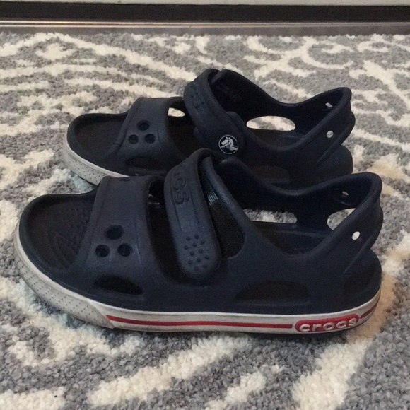 toddler boy croc sandals